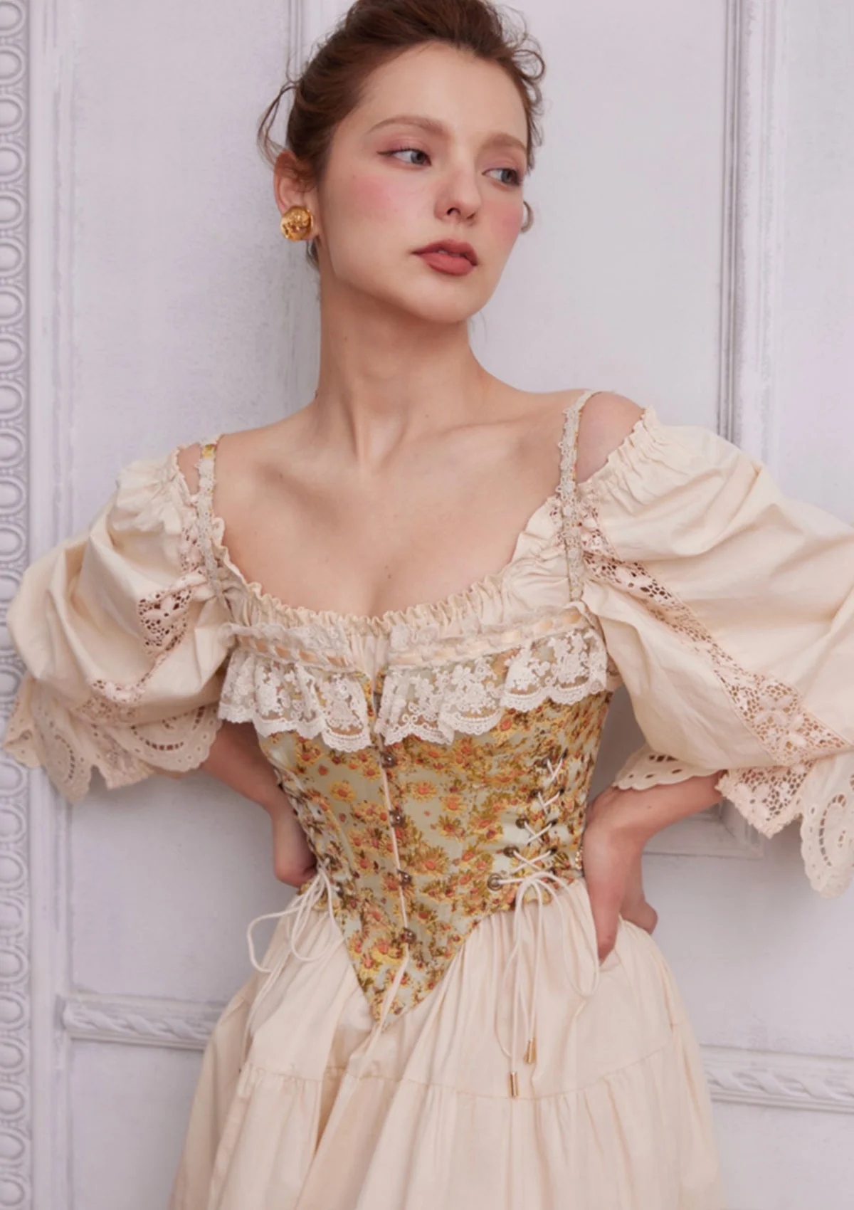 （US Exclusive）Van Gogh Corset